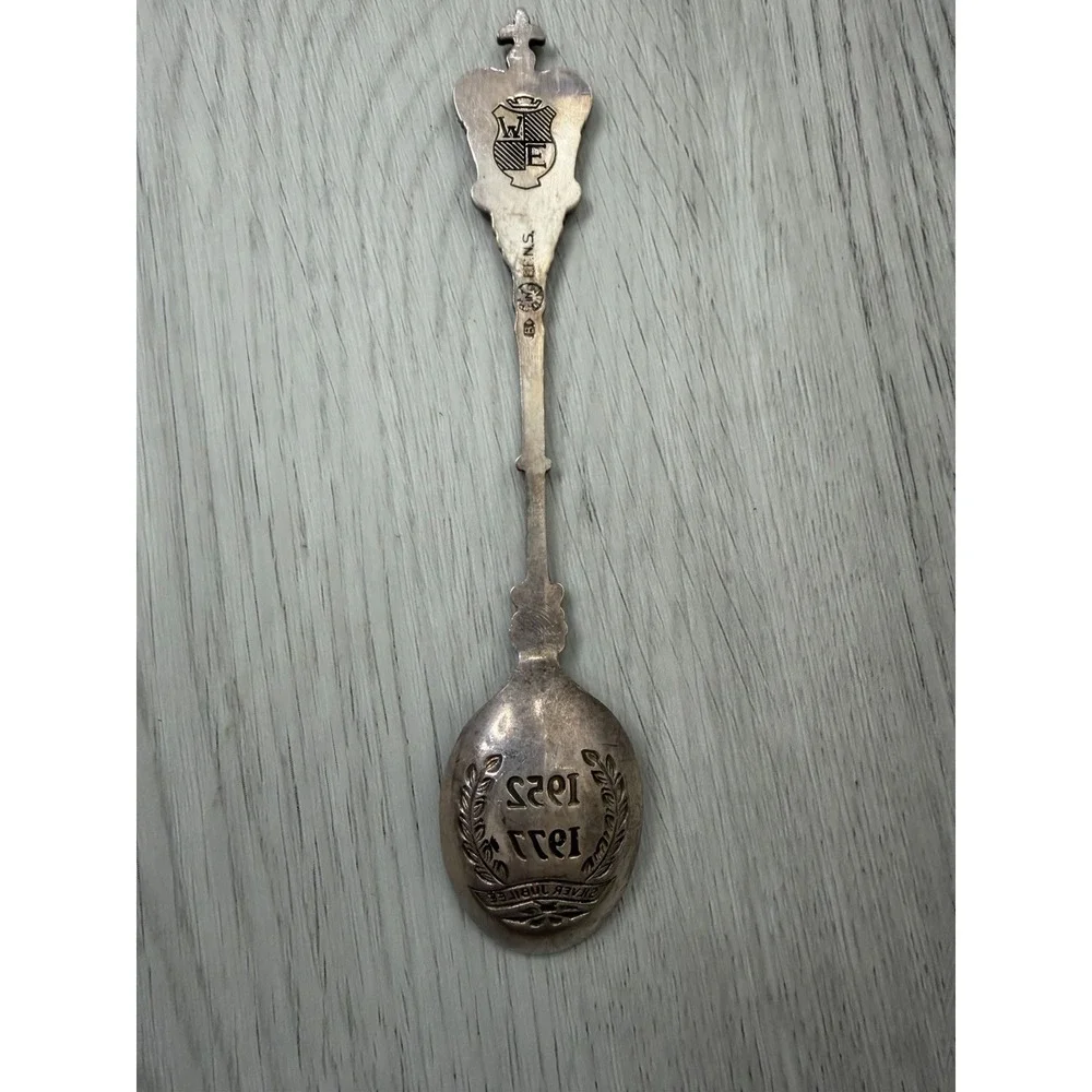 Queen Elizabeth II Silver Jubilee 1977 Souvenir Spoon Crown Enamel EPNS